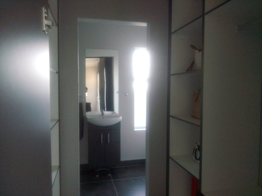 3 Bedroom Property for Sale in Parsonsvlei Eastern Cape